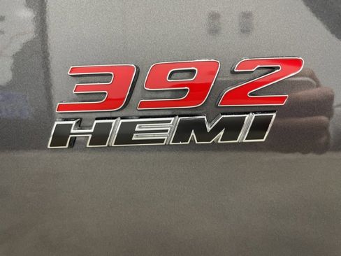 Used 2013 Dodge Challenger SRT8 w/ Harman Kardon Audio Group image 13