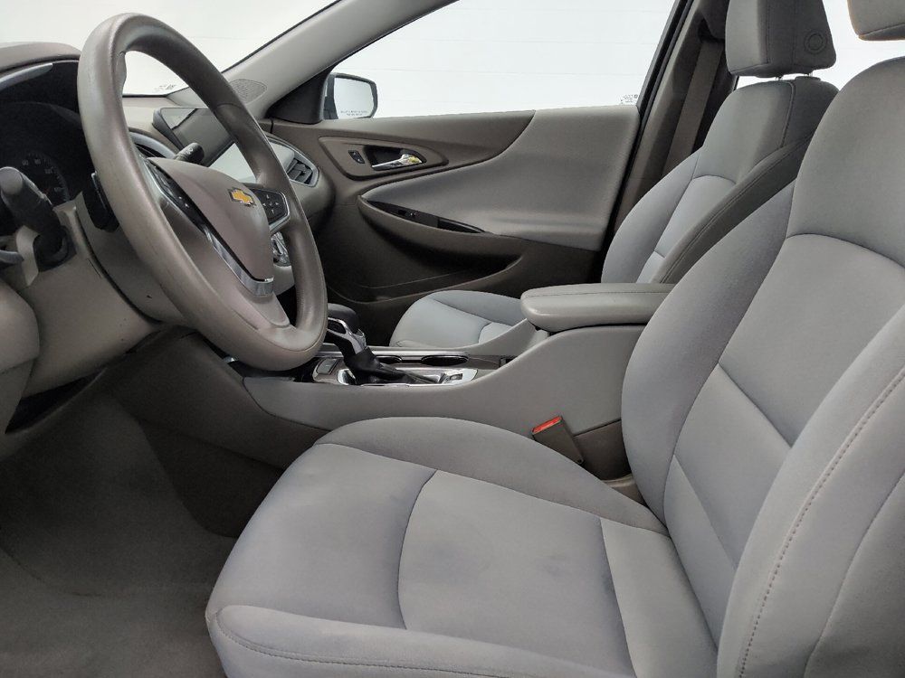 Used 2023 Chevrolet Malibu LT FWD image 17