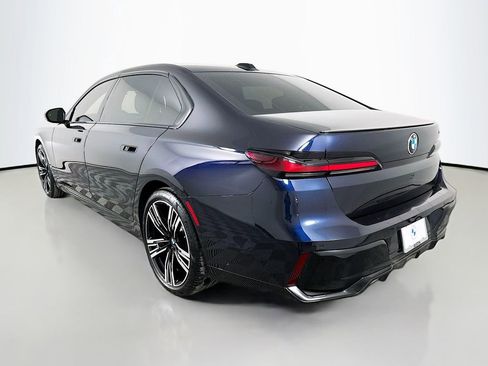 Certified 2023 BMW 740i w/ Executive Package image 7