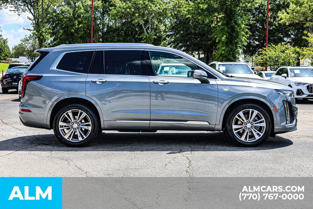 Used 2022 Cadillac XT6 Premium Luxury FWD image 9