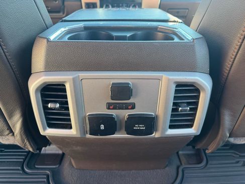 Used 2021 Ford F250 King Ranch w/ King Ranch Ultimate Package AWD/4WD image 28