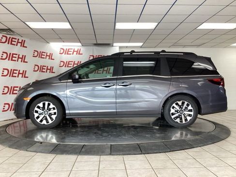 New 2026 Honda Odyssey EX-L image 4