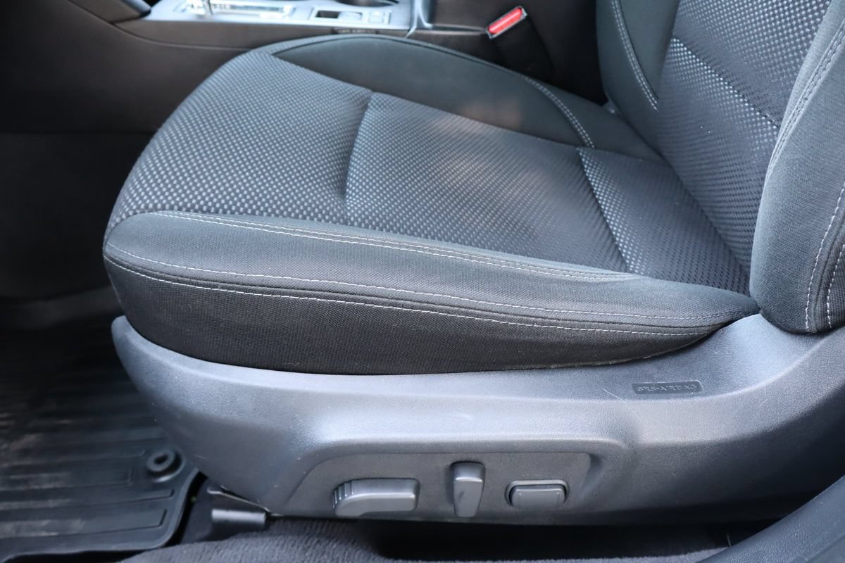 Used 2018 Subaru Outback 2.5i Premium AWD/4WD image 27