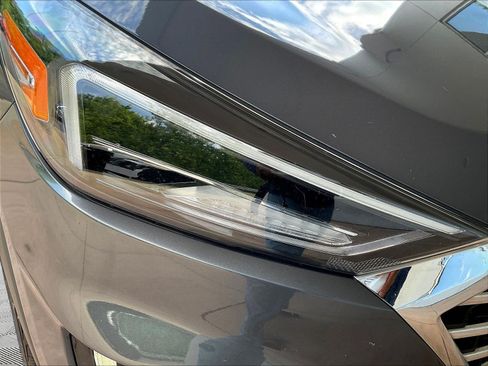 Used 2021 Hyundai Tucson Limited AWD/4WD image 29