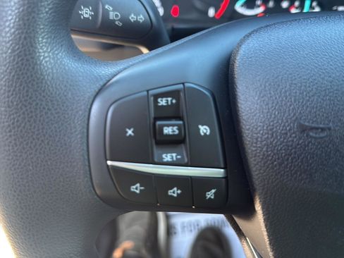 Used 2022 Ford Escape S image 25