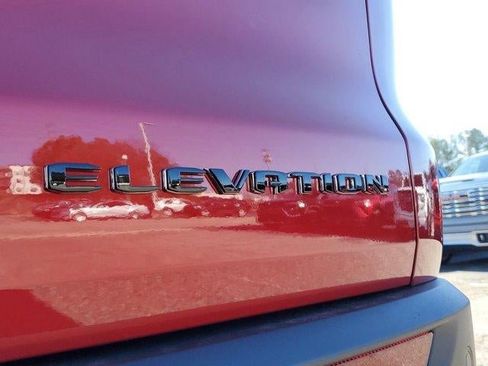 New 2025 GMC Acadia Elevation image 6