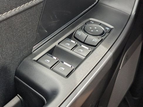 New 2025 Ford F150 Lariat w/ Equipment Group 501A Mid image 29