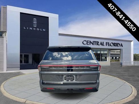 New 2026 Lincoln Navigator Black Label AWD/4WD image 3