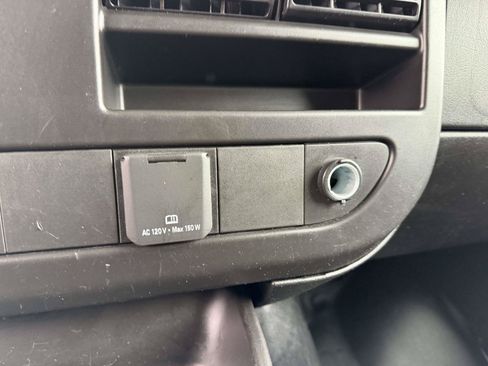 Used 2024 GMC Savana 2500 w/ Driver Convenience Package RWD image 20