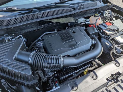 Used 2022 Chevrolet Blazer LT image 12