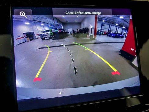 Used 2023 Jeep Grand Cherokee L Laredo image 22