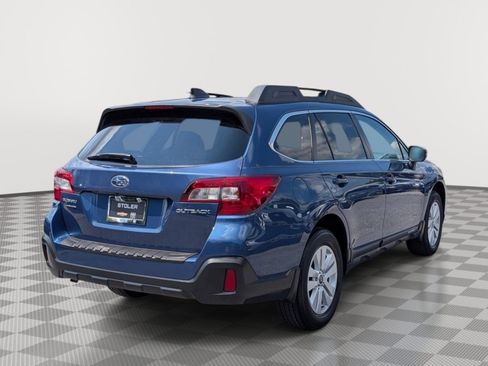 Used 2019 Subaru Outback 2.5i Premium AWD/4WD image 5