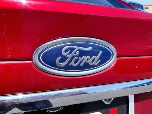 Used 2017 Ford Fusion SE w/ Fusion SE Technology Package FWD image 31