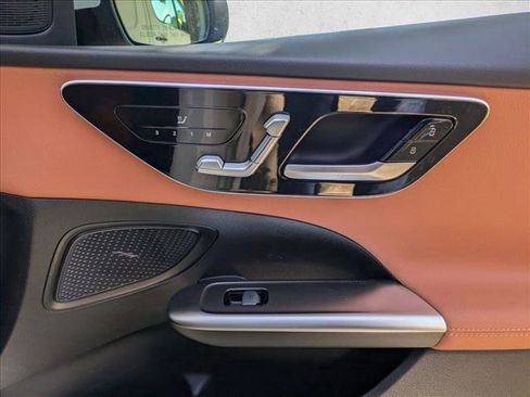 Certified 2024 Mercedes-Benz C 300 Sedan image 20