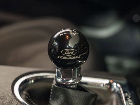 Used 2017 Ford Mustang GT Premium w/ GT Performance Package image 27