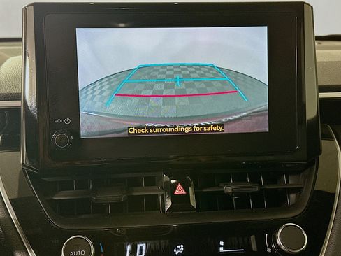 Used 2023 Toyota Corolla Cross AWD Hybrid w/ Moonroof Package image 25