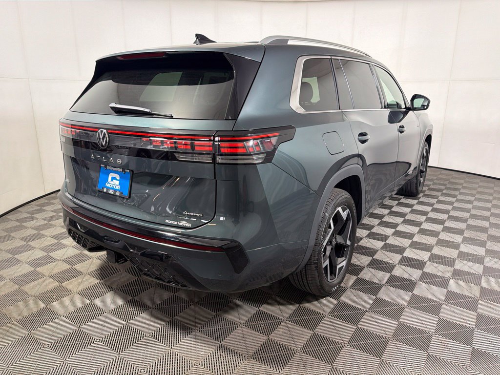 New 2027 Volkswagen Atlas SEL R-Line AWD/4WD image 7