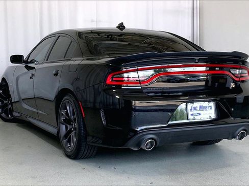 Used 2023 Dodge Charger Scat Pack w/ Plus Group RWD image 10