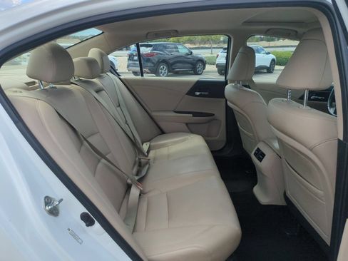 Used 2014 Honda Accord EX-L image 29