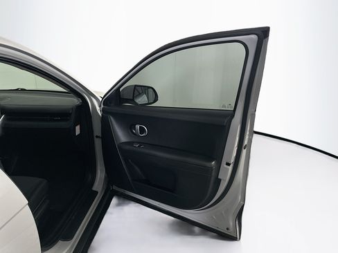 Used 2023 Hyundai Ioniq 5 SE AWD/4WD image 31