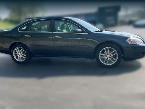 Used 2012 Chevrolet Impala LTZ image 6