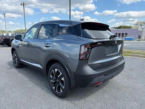 New 2025 Nissan Kicks SV image 7