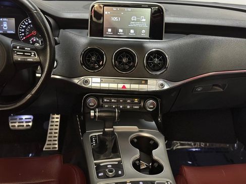 Used 2020 Kia Stinger GT RWD image 15
