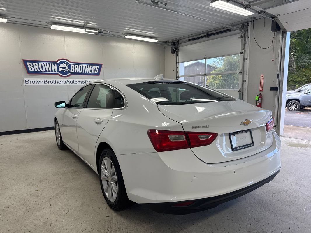 Used 2024 Chevrolet Malibu LT FWD image 3