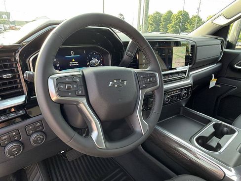 New 2026 Chevrolet Silverado 3500 LTZ w/ LTZ Plus Package AWD/4WD image 15