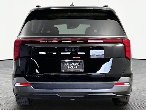 New 2026 Kia Carnival SX w/ SX Dark Edition Package FWD image 5
