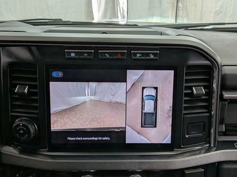 Certified 2024 Ford F350 Platinum w/ Tremor Off-Road Package AWD/4WD image 38