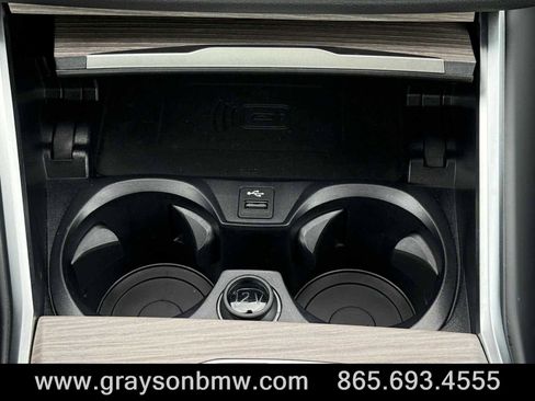 Used 2025 BMW 330i Sedan image 40