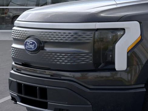 New 2025 Ford F150 Lightning XLT image 17