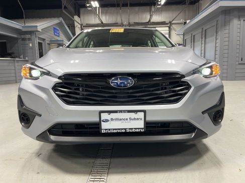 Used 2025 Subaru Impreza 2.0i image 3