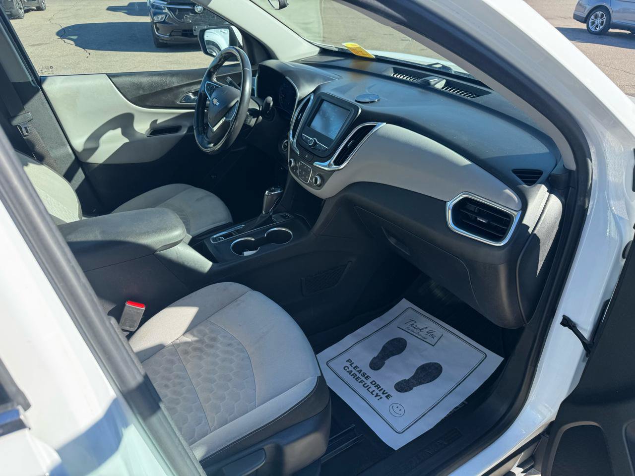 Used 2018 Chevrolet Equinox LT AWD/4WD image 11