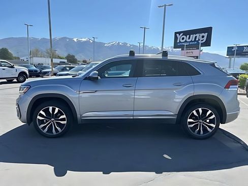 Used 2023 Volkswagen Atlas Cross Sport SEL Premium R-Line AWD/4WD image 6