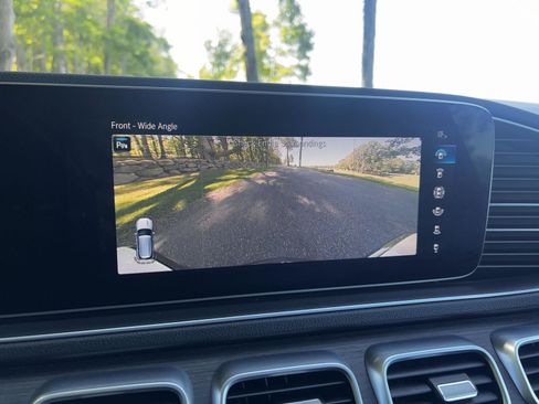 Used 2020 Mercedes-Benz GLE 450 4MATIC w/ AMG Line Exterior image 40