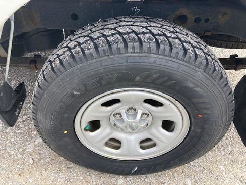 Used 2019 Nissan Frontier S image 13