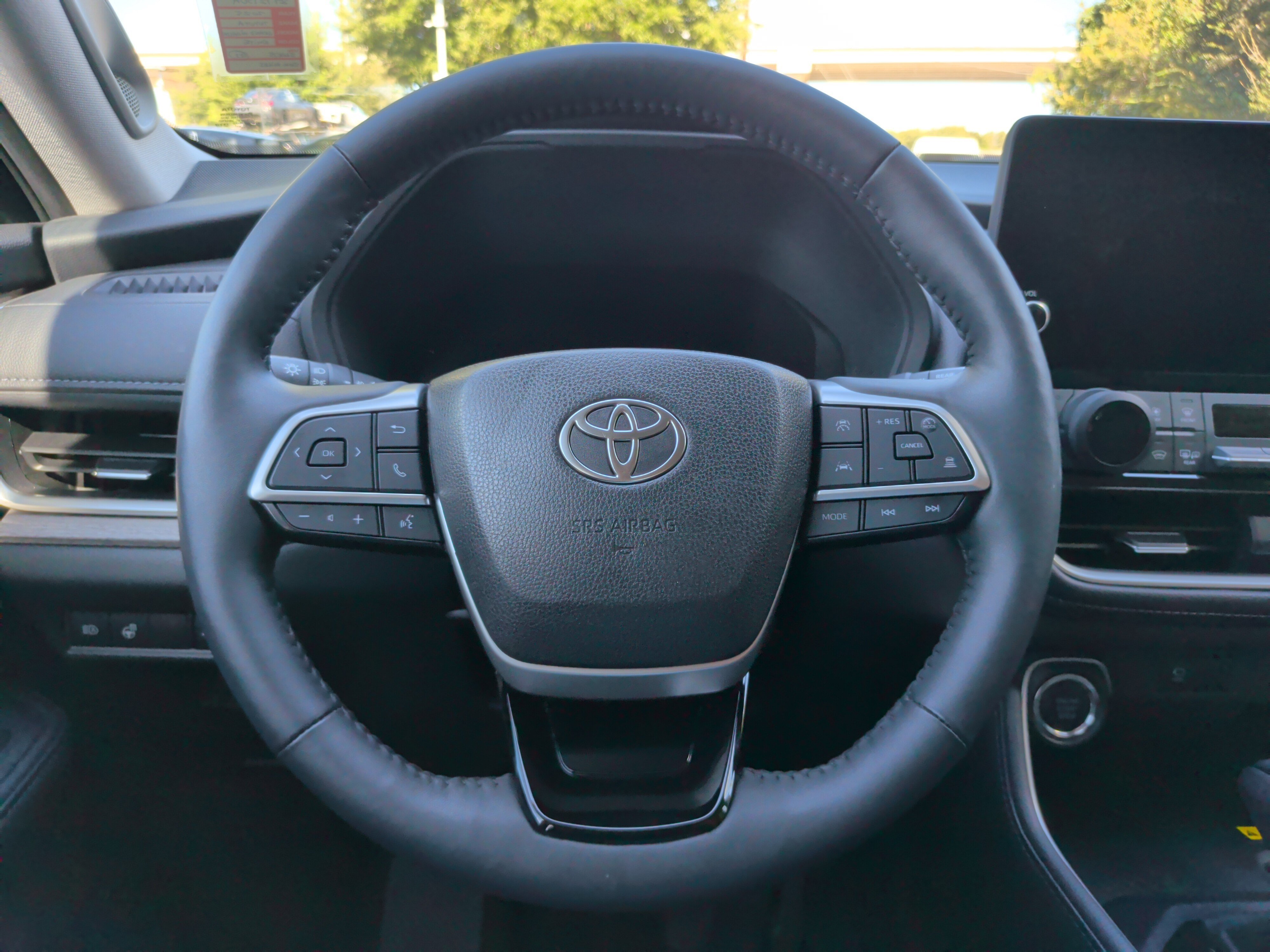 Used 2025 Toyota Grand Highlander AWD image 20