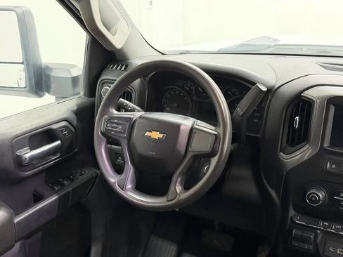 Used 2021 Chevrolet Silverado 2500 W/T w/ WT Convenience Package AWD/4WD image 18