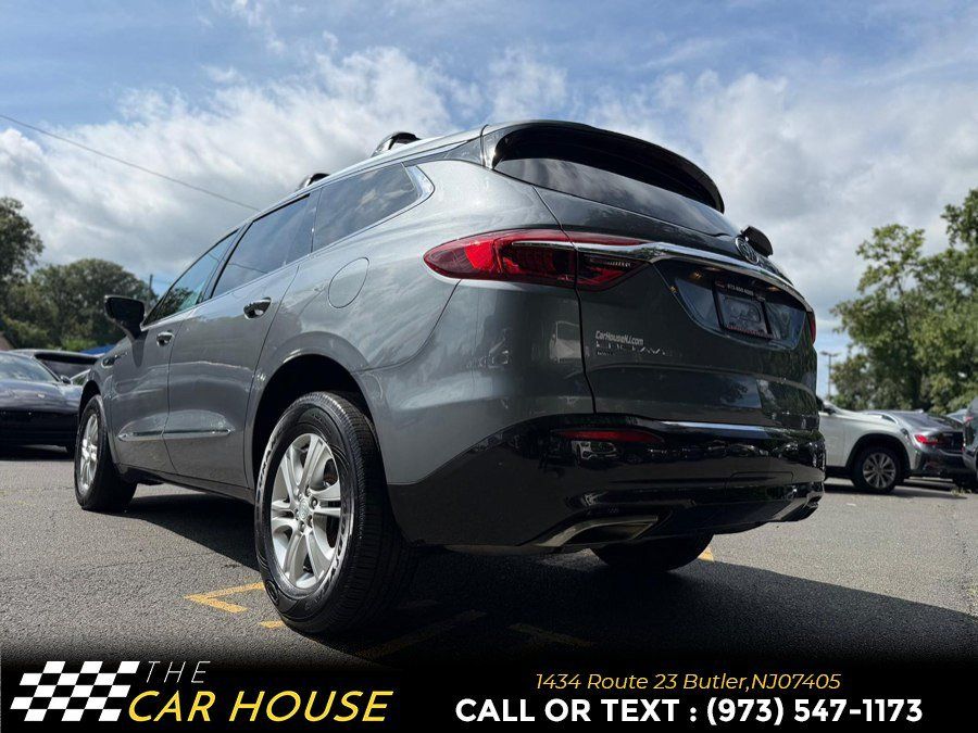 Used 2021 Buick Enclave Essence w/ Sound and Sites Package AWD/4WD image 4