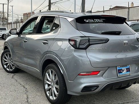 Used 2024 Buick Encore GX Avenir w/ Avenir Convenience Package image 17