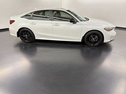 Certified 2025 Honda Civic FWD Hybrid Sedan image 8