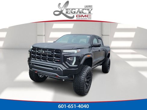 New 2026 GMC Canyon AT4 w/ AT4 Premium Package image 1