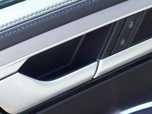 Used 2021 Volkswagen Arteon SE image 10