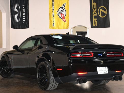 Used 2023 Dodge Challenger R/T Scat Pack RWD image 6
