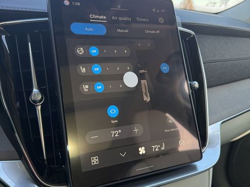 New 2026 Volvo XC90 T8 Ultra w/ Protection Package Premier image 24