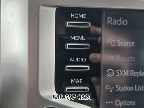 Used 2023 Toyota 4Runner SR5 AWD/4WD image 23
