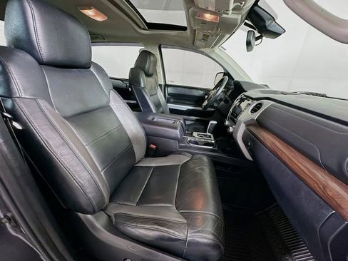 Used 2021 Toyota Tundra Limited w/ Limited Premium Package image 29