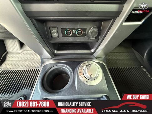 Used 2018 Toyota 4Runner Limited AWD/4WD image 22